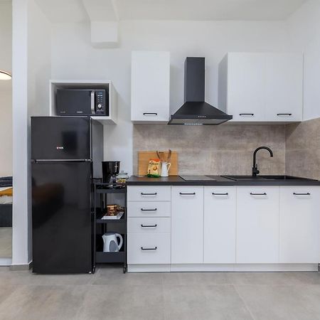 3 Minutes From The Beach: Lovely Studio Apartment 普拉 外观 照片