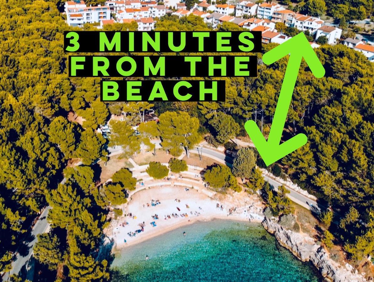 3 Minutes From The Beach: Lovely Studio Apartment 普拉 外观 照片